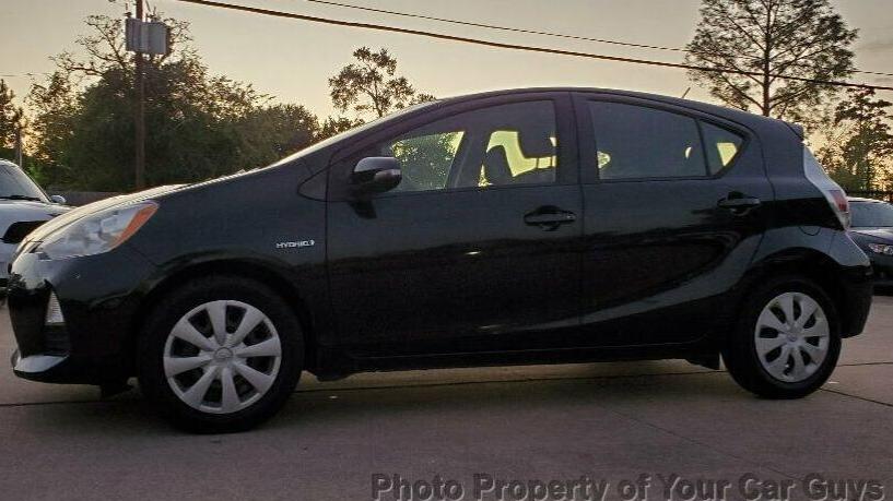 TOYOTA PRIUS C 2012 JTDKDTB35C1515290 image